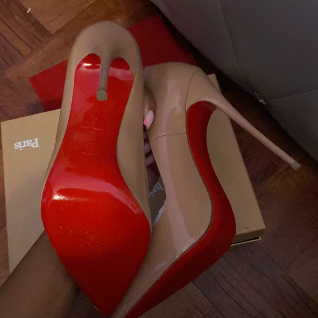 Brand New Christian Louboutin So Kate
